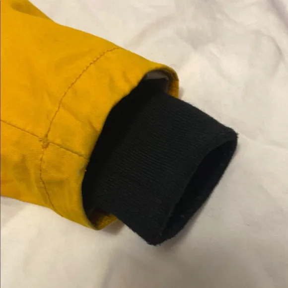 Hunter Yellow Raincoat with Hood and Water-Resistant Fabric - Picture 3 of 4